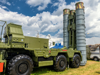 Чи здатна гроза завадити ракеті С-400: несподіване пояснення