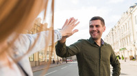 Забудьте про слово «пока» — це неправильно: як гарно попрощатися українською