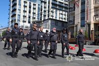 В Україну прибула група поліцейських з-за кордону виконувати спецзавдання: Кого охоронятимуть?