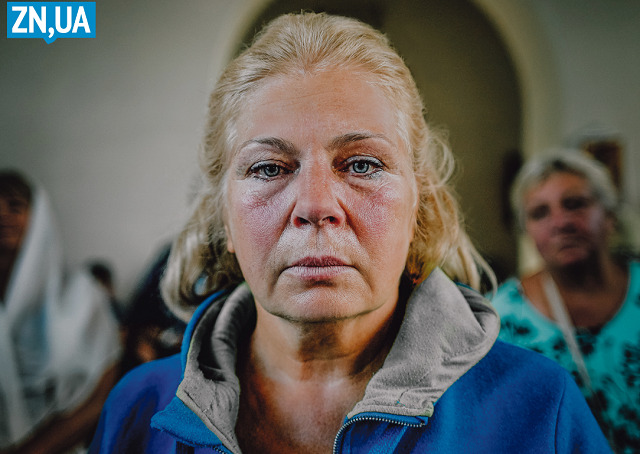 Скрін фотопроєкту. Мама одного з загиблих українських захисників