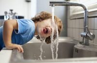 Неякісна вода –  у частині шкіл і дитсадків Рівненщини