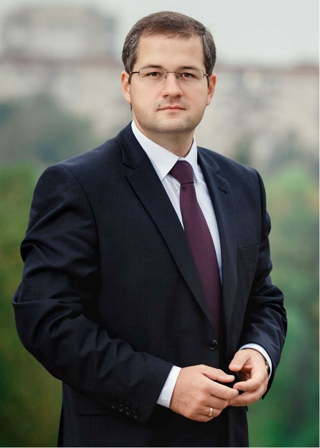 Єдиний кандидат від демократичних сил Микола Бляшин