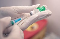 Скільки вчителів і чиновників на Рівненщині ще не вакциновано від COVID-19
