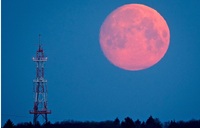 Рожевий Місяць 6 квітня 2023: що принесе повня і чого варто остерігатись