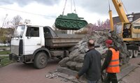 Танк з радянського пам'ятника у Рівному можуть продати з аукціону (ФОТО)