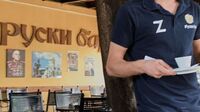 В закладі «Руски Бар» у Чорногорії офіціанти носять форму з символом агресії рф 