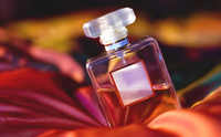 Без ризику, що не сподобається: найкращі парфуми на подарунок