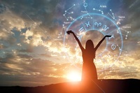 Їхнє життя кардинально зміниться: Три знаки Зодіаку, яким жовтень подарує доленосні зміни