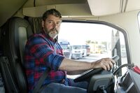 Одне правило під час війни водіям спростили: дозволили керувати одразу без стажу