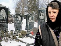 Розправа над сім'єю сколихнула Україну, бабуся жертв не стримує сліз: «Бажаю цій тварині...»