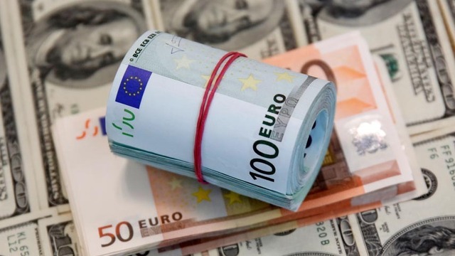 Проблемні долари та євро: Яких купюр варто позбутися у 2026 році