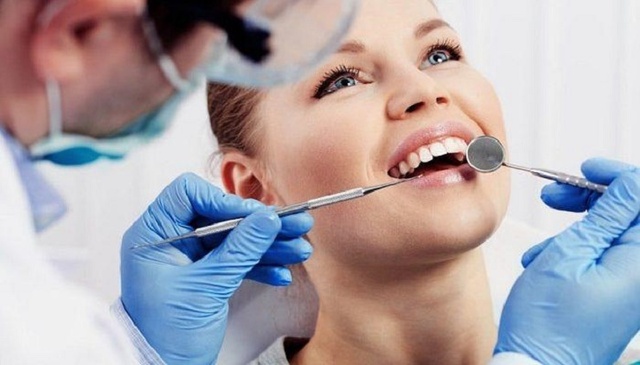 Топ-5 міфів про догляд за зубами