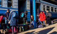 Кожен шостий український біженець в Польщі хоче залишитися у цій країні