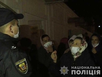 «Нацькують» поліцейських до церков Рівненщини, де не дотримуються карантину 