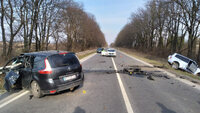 Біля Городка п’яний водій Renault зіткнувся з джипом, яким керував 15-річний підліток