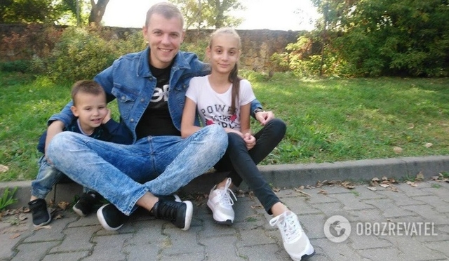 Антон з дітми. Фото Obozrevatel