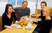 5 речей, якими не можна хвалитися перед гостями: народні прикмети