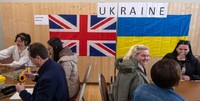 Тисячі українських біженців у Британії втратили житло і стали безпритульними