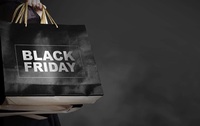 Чорна п'ятниця: Що справді варто купувати на розпродажі 