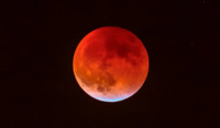 Кривавий місяць: рідкісне затемнення, яке не можна пропустити