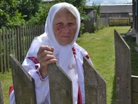 Бабуся Наталія з Рівненщини віддає пів пенсії на фронт (ФОТО)
