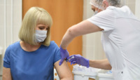 «Бачимо зменшення рівня вакцинації»: скільки людей імунізувалися від COVID на Рівненщині