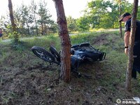За життя молодика боролися дві години: На півночі Рівненщини розбився 18-річний мотоцикліст