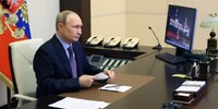 Путін відзначає уродини. Що бажають йому люди – в Україні (ФОТО/ВІДЕО)