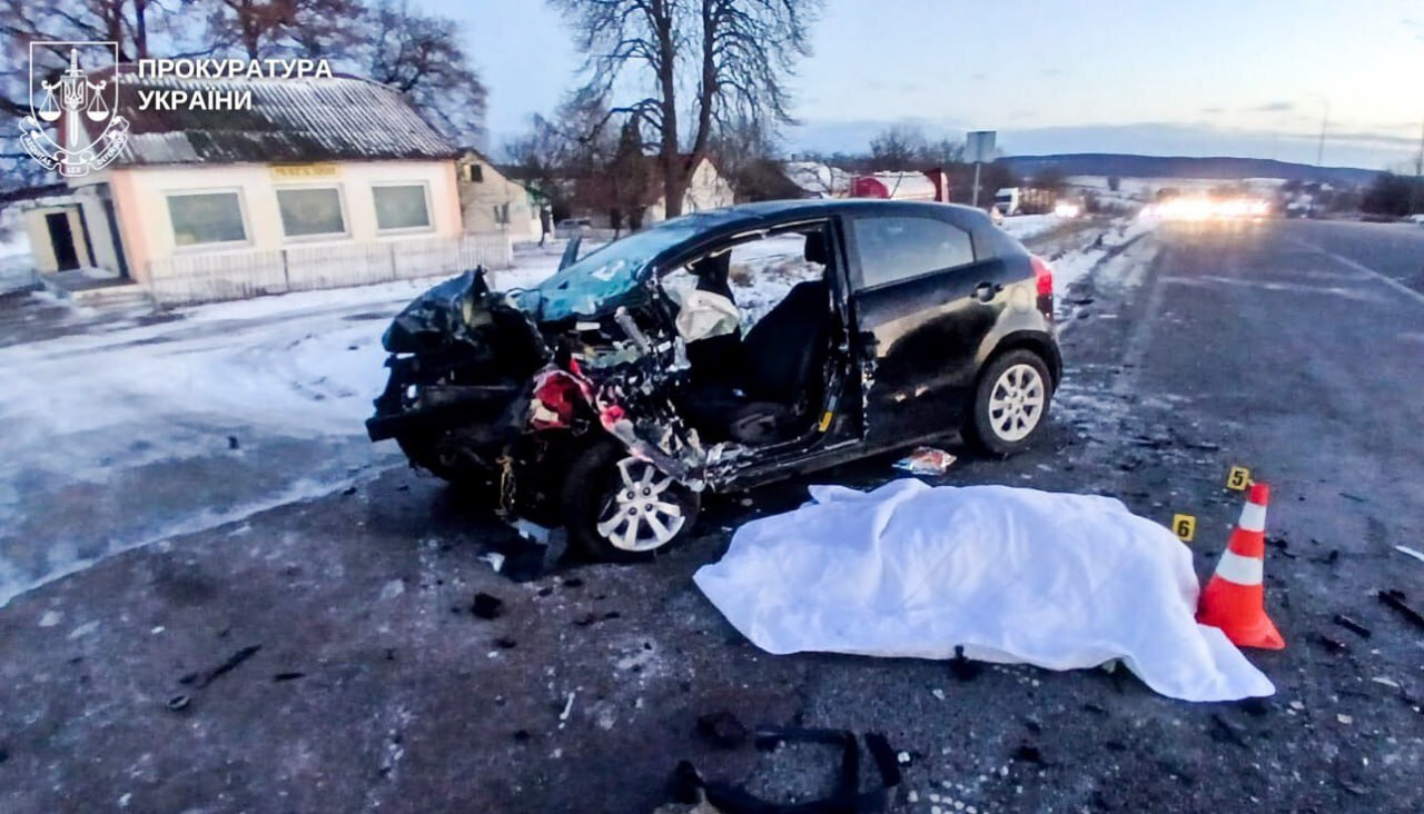 Смертельна ДТП на Дубенщині: водію, який збив двох людей, повідомили про підозру 