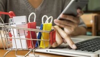 Фінансові пастки щодня: 10 речей, на які заможні люди ніколи не витратять ні копійки