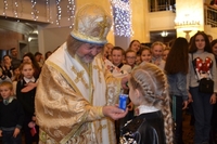 Для 300 дітей з Рівненщини влаштували новорічну казку (ФОТО)