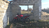 Взяв чужий мотоцикл, щоб поїхати додому: на Рівненщині викрили 40-річного крадія (ФОТО)