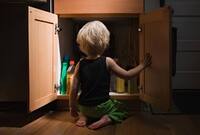 Рівненські медики врятували хлопчика після важкого хімічного опіку «Кротом» 