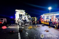 Одна помилка коштувала життя: моторошна автотроща біля Рівного (ФОТО/ВІДЕО)