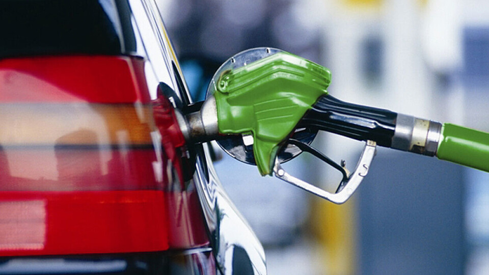 Яке пальне найвигідніше в Україні: Експерт поставив крапку в питанні