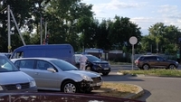 Аварія в Рівному: на парковці не розминулись два авто (ФОТО)