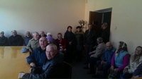 Десятки пенсіонерів пікетують Рівненську облдержадміністрацію (ФОТО)