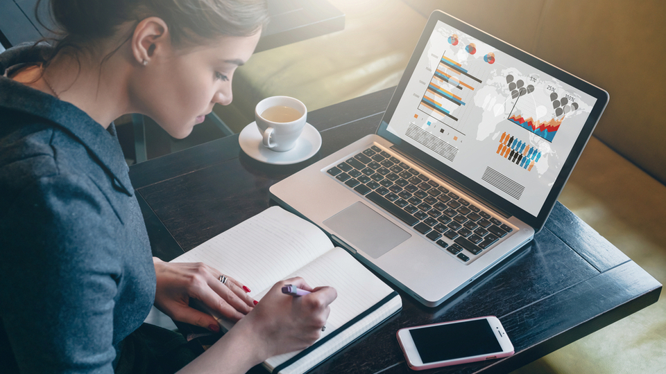 Як створити ілюзію зайнятості на роботі та отримати премію: хитрі поради