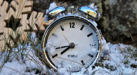 Переведення годинників можуть скасувати в Україні. У Раді назвали причини 


