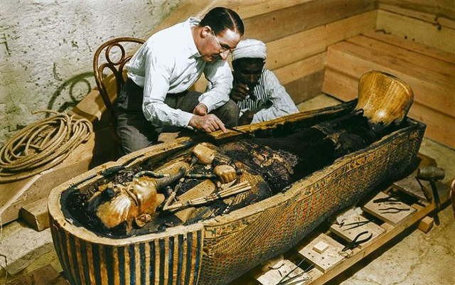 Дослідження гробниці Тутанхамона