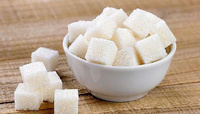 Цукор краще замінити медом або підсолоджувачами? 5 найпоширеніших міфів про цукор