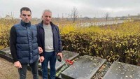 Мер міста на Рівненщині знайшов могилу свого діда через 78 років 