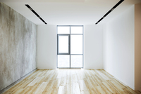 Плінтус остаточно вийшов з моди: дизайнери назвали найстильніші ідеї на 2026 рік 