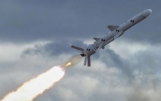 Чому ракета Х-101 руйнує цілі під’їзди: експерти проаналізували удар по Києву