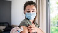 На Рівненщині від коронавірусу вже зробили понад 80 тисяч щеплень