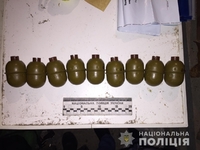 У жителів Городка поліцейські знайшли «асорті»: мінні підривачі, РГД-5, електродетонатор... (ФОТО)