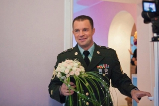 Солдат Скала у день одруження