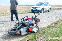 Обоє були без шоломів: на Рівненщині - серйозна ДТП (ФОТО)