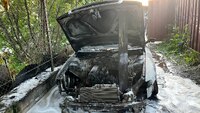 Авто мало належати ЗСУ: житель Рівного на замовлення російських спецслужб спалив машину  