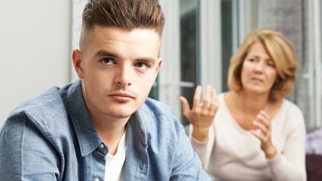 Табуйована реальність: Як розпізнати насильство від власної дитини 